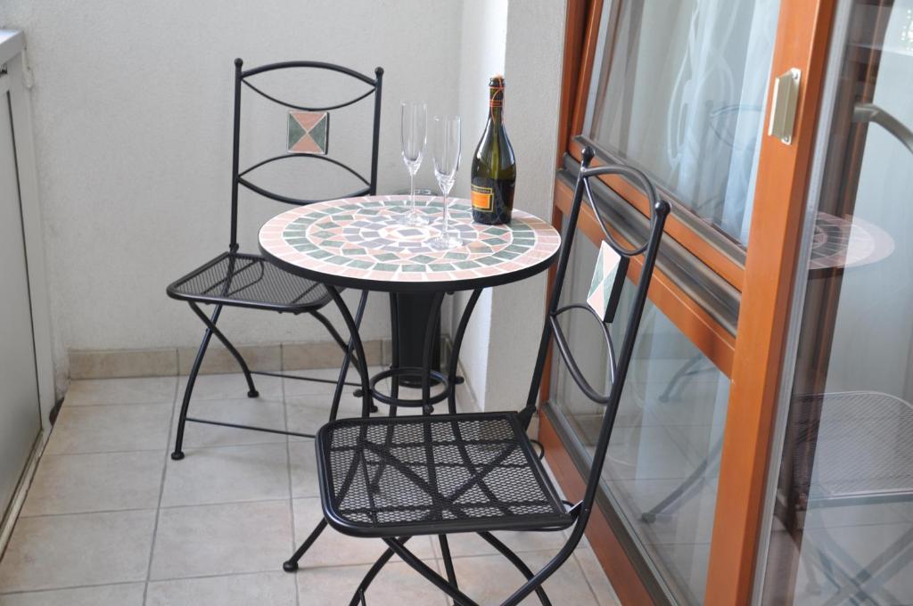 Traditional Apartments Vienna Tav Bilik gambar