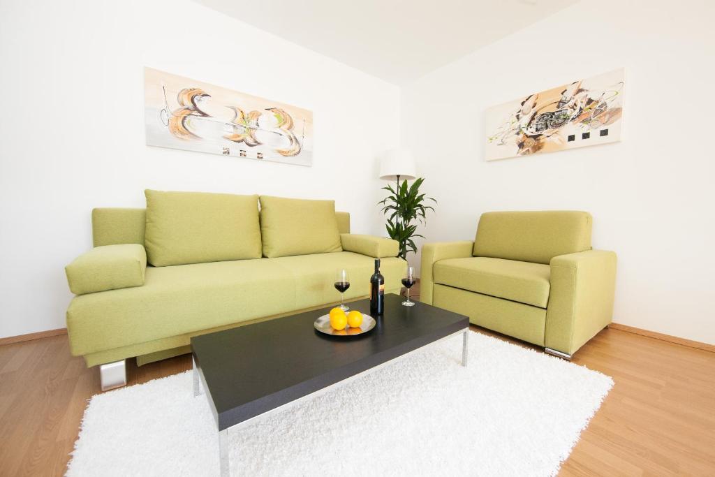 Traditional Apartments Vienna Tav Bilik gambar